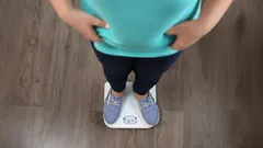 De ce nu se micșorează talia, deși cântarul arată că ai slăbit?